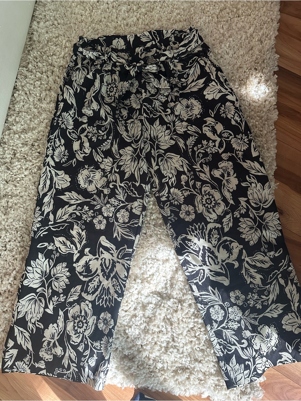 Tribal Black & Cream Floral Cropped Pants